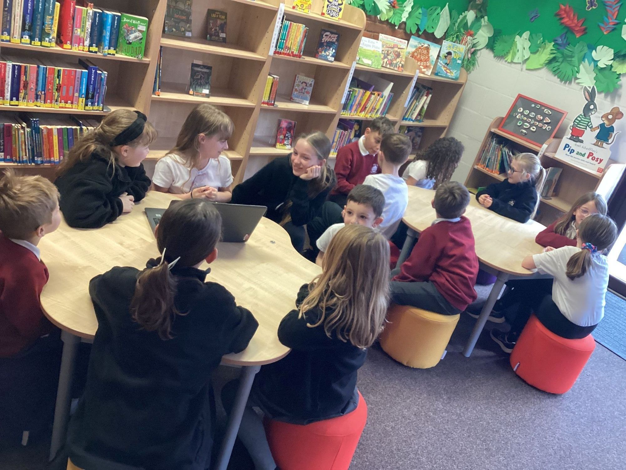 Image of a school council meeting session.